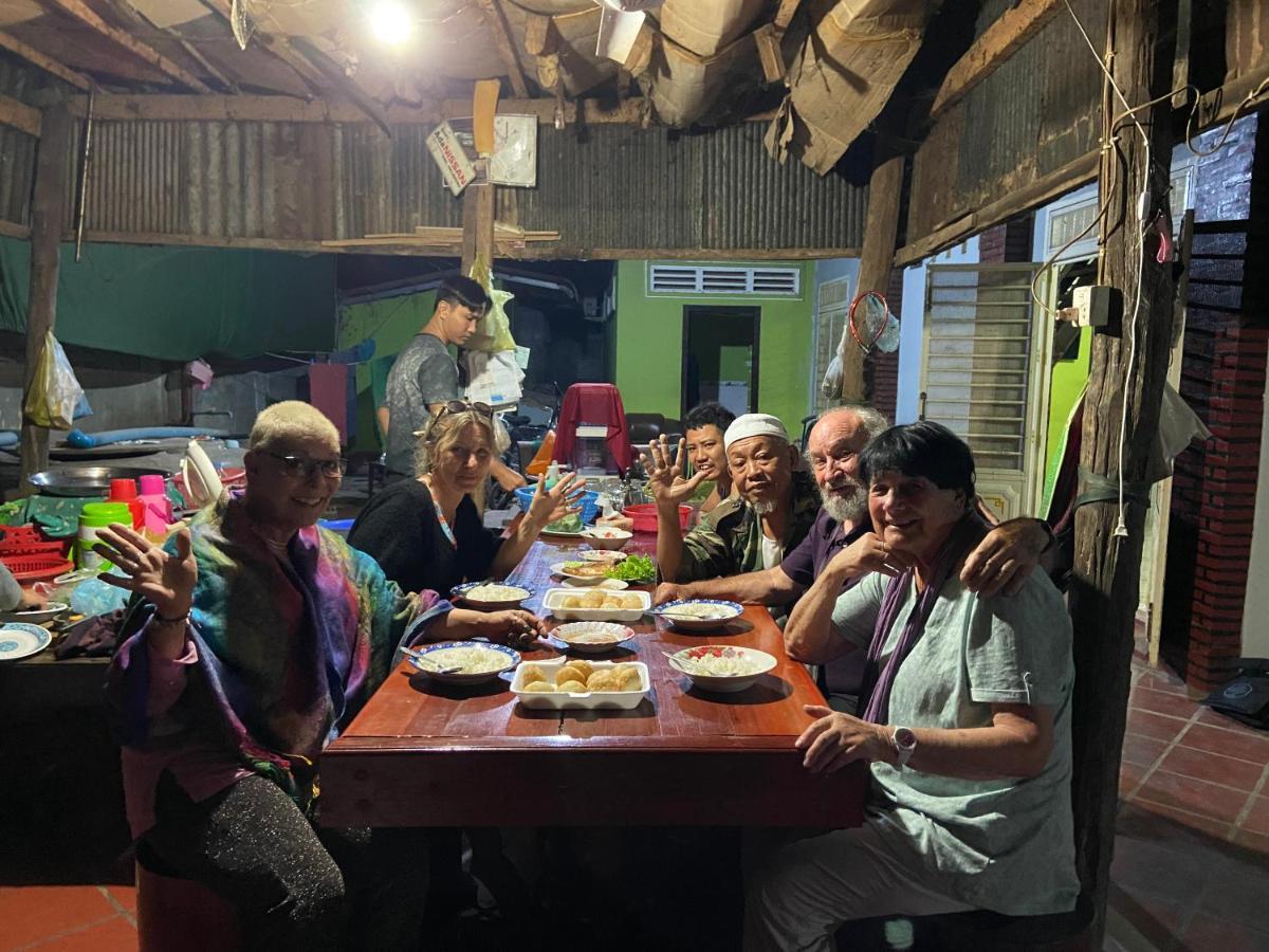 Lazy Mango Home Stay Phum Pouth ma Srei Esterno foto