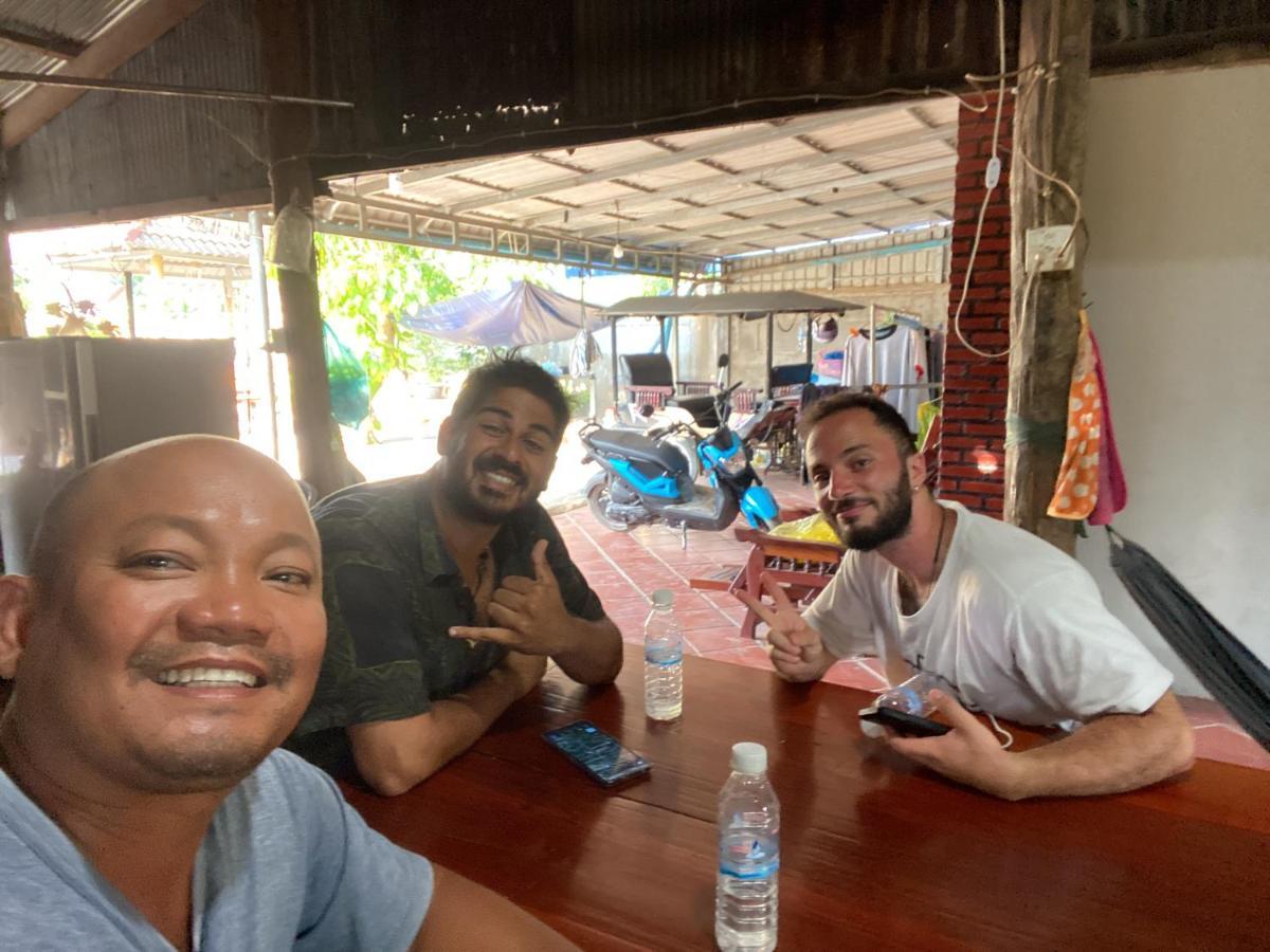 Lazy Mango Home Stay Phum Pouth ma Srei Esterno foto