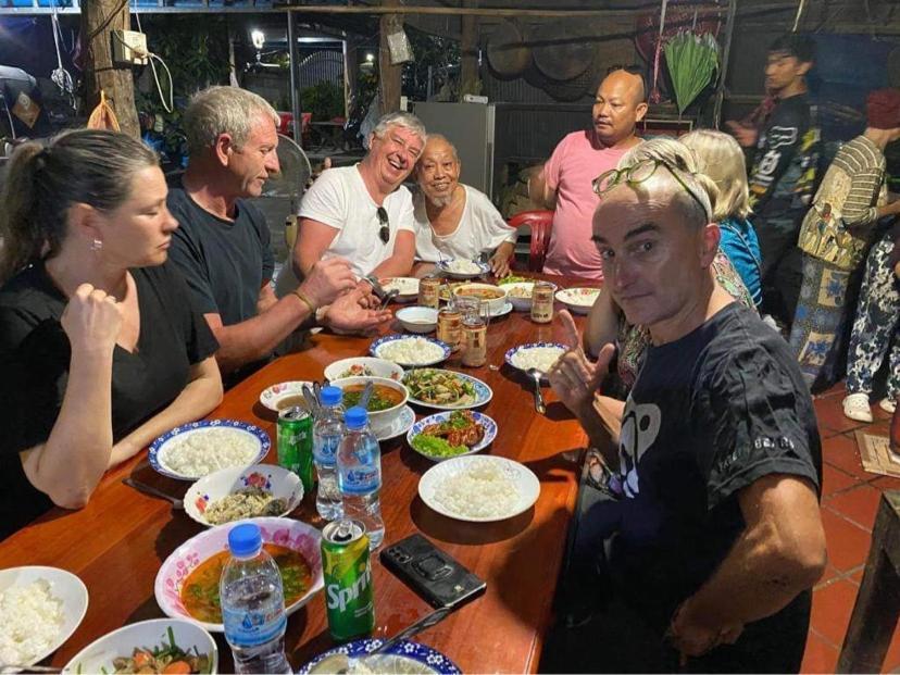 Lazy Mango Home Stay Phum Pouth ma Srei Esterno foto